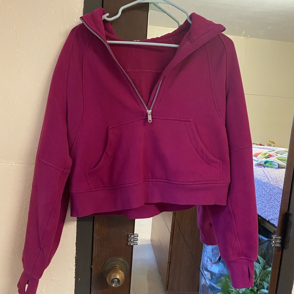 SOLD DO NOT BUY Lululemon Oversized Cropped Scuba Hoodie Ripened Raspberry